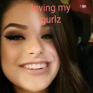 Meet your Posher, Carla